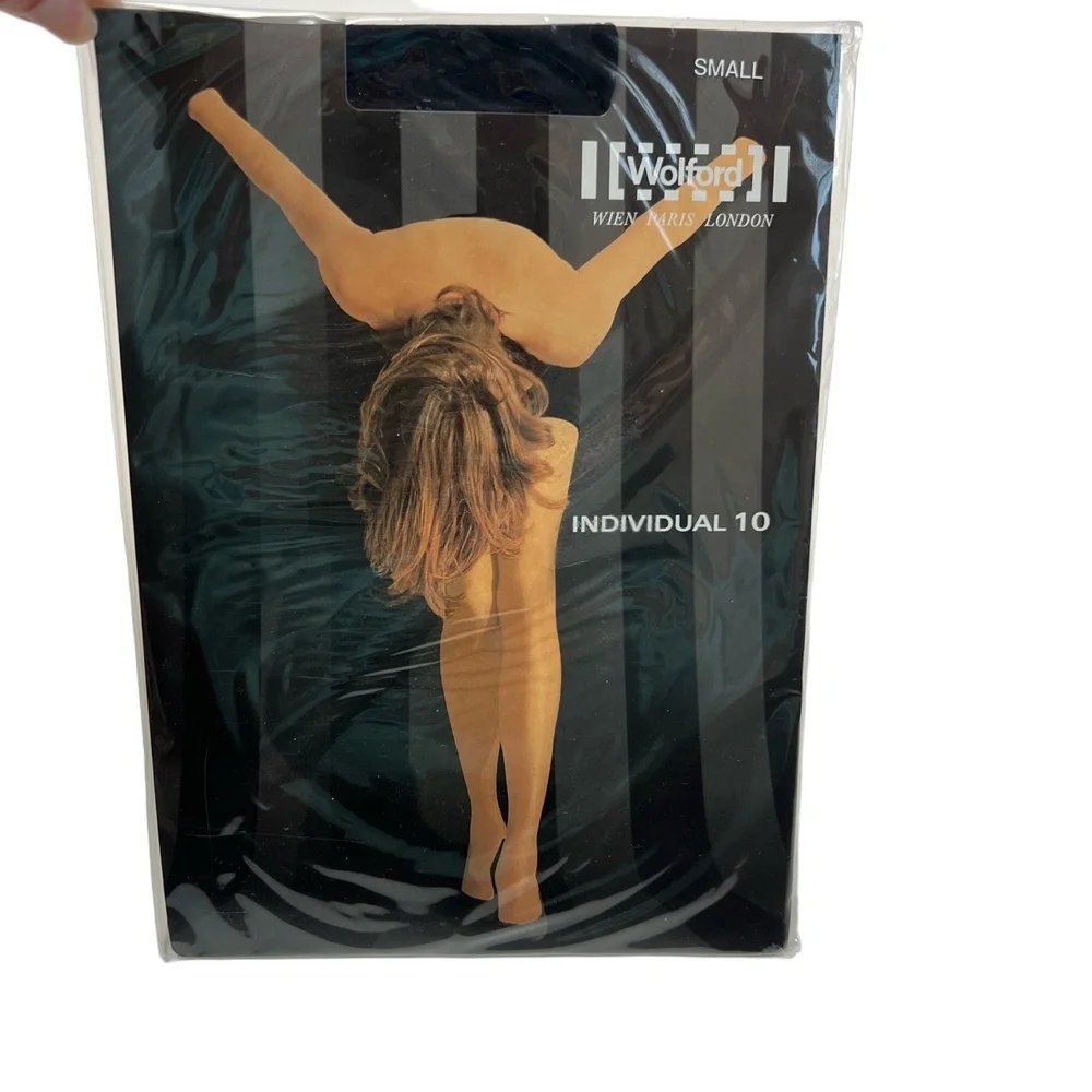 Wolford Individual 10 Denier Tights Style 116‎ 40 in Admiral Size Small NEW